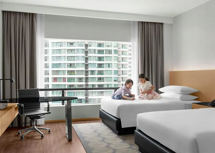Renaissance Kuala Lumpur Hotel & Convention Centre